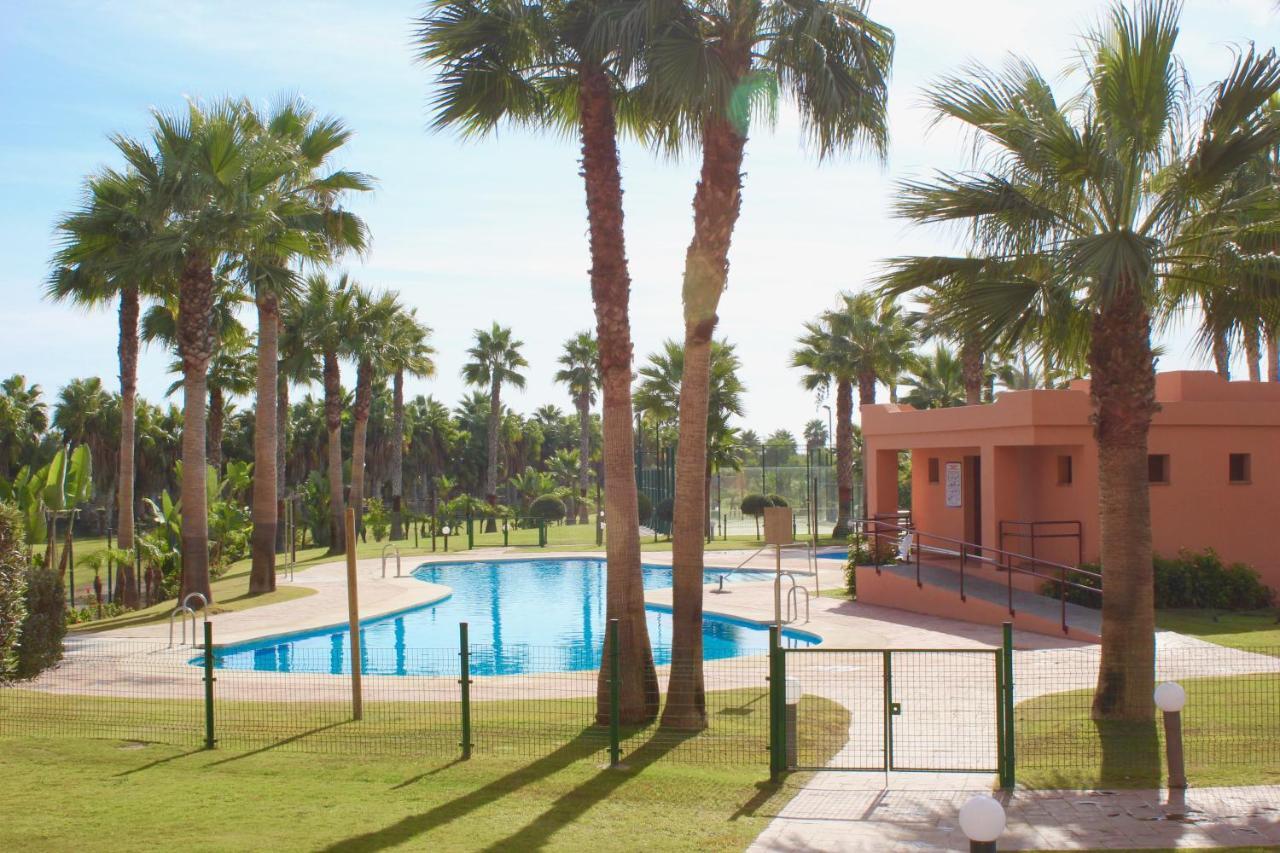 Playa Y Golf Con Parking Incluido Apartment Motril